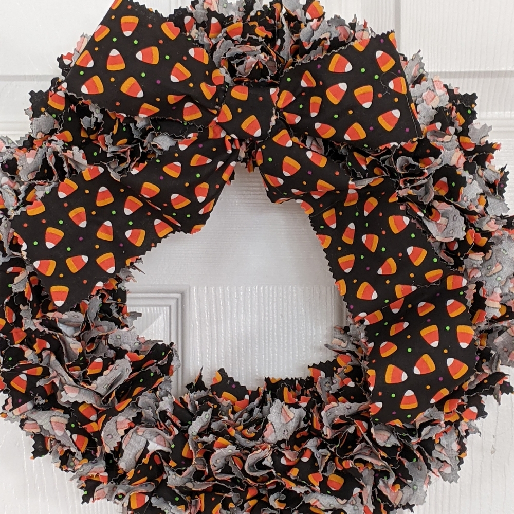 12-in candy corn wreath